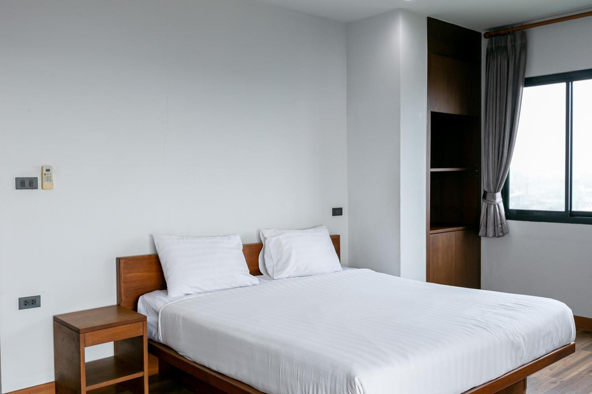 Farthai Residencia Phan Thong Exterior foto