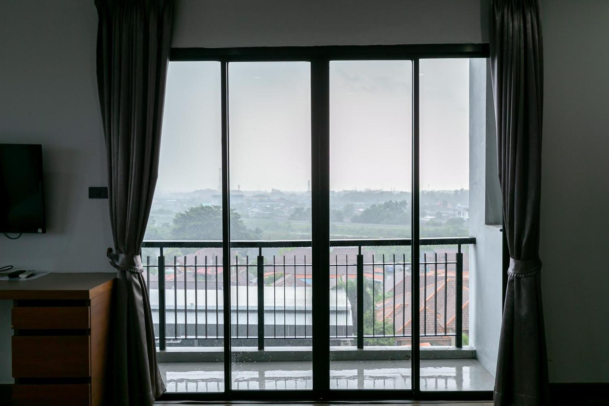 Farthai Residencia Phan Thong Exterior foto