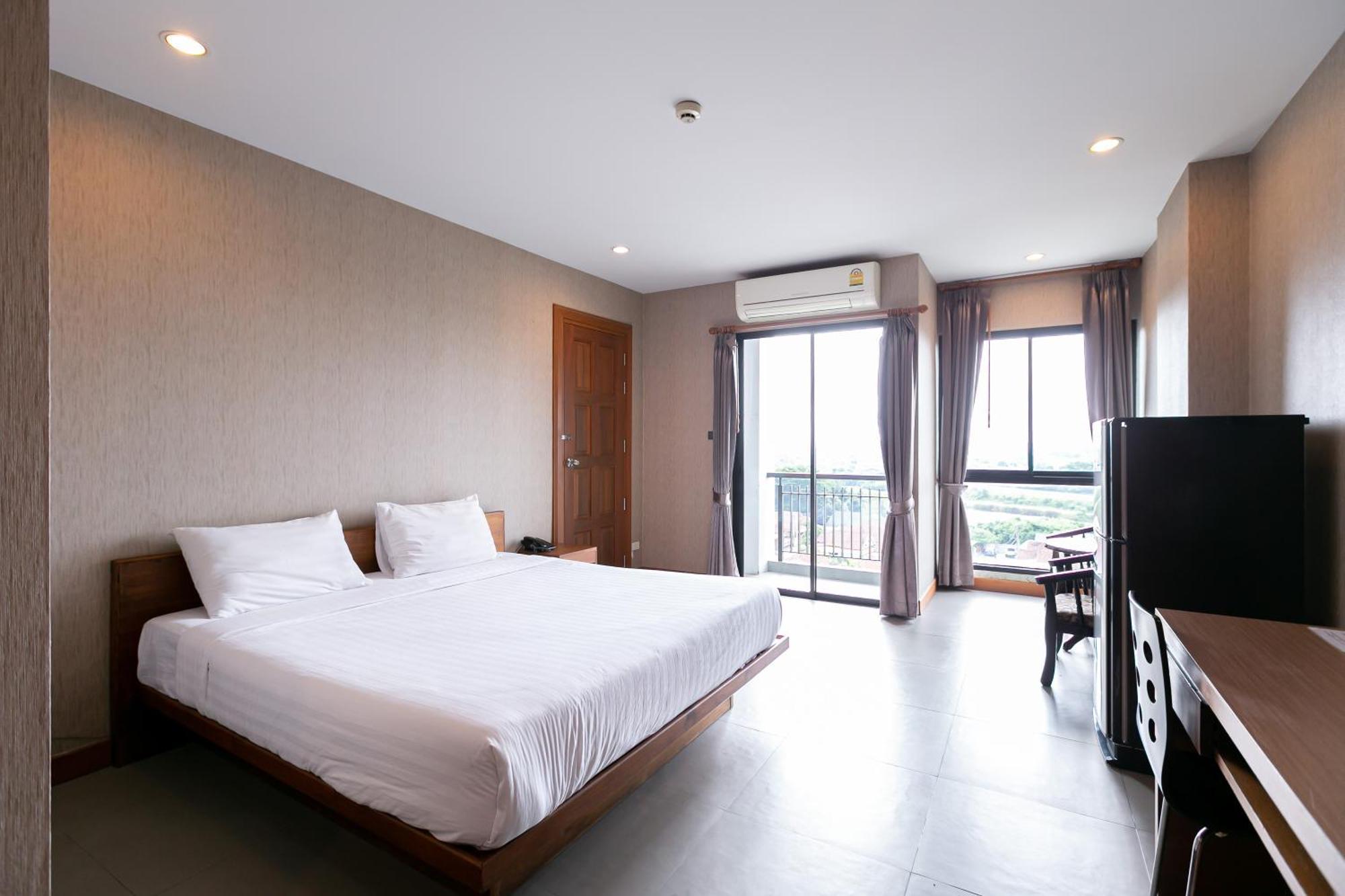 Farthai Residencia Phan Thong Exterior foto