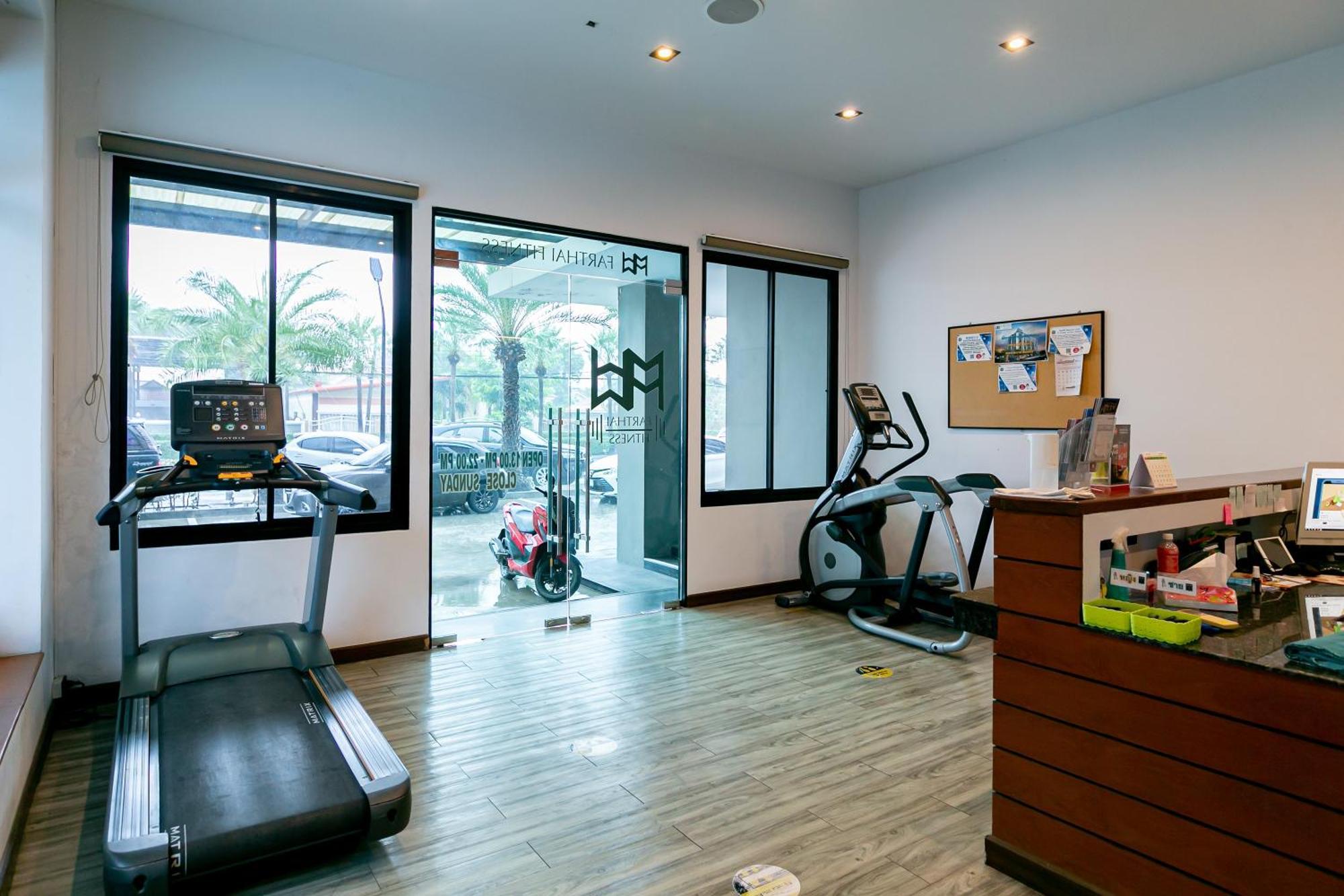 Farthai Residencia Phan Thong Exterior foto
