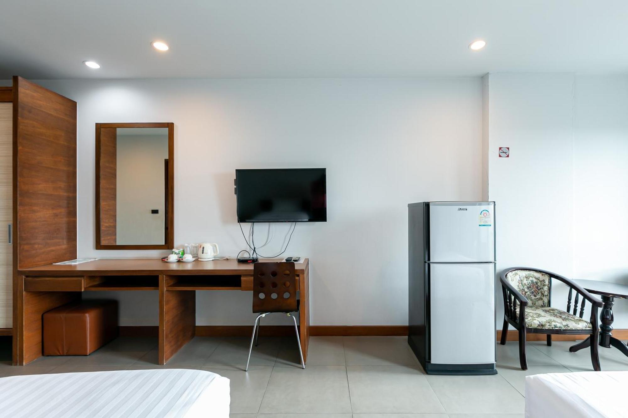 Farthai Residencia Phan Thong Exterior foto